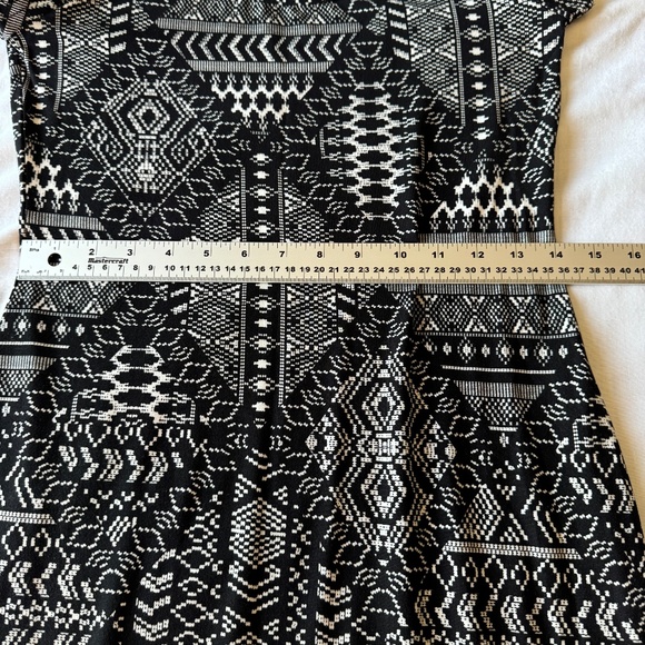 No boundaries Womens Juniors Aztec Jersey Dress Size Medium(7-9) Resort Vacation - Picture 7 of 11